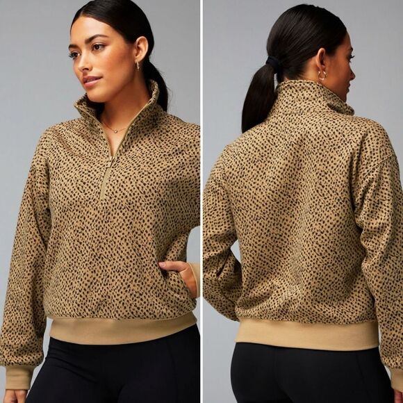 Fabletics Cozy Fleece Half Zip Sweatshirt - Picture 1 of 7